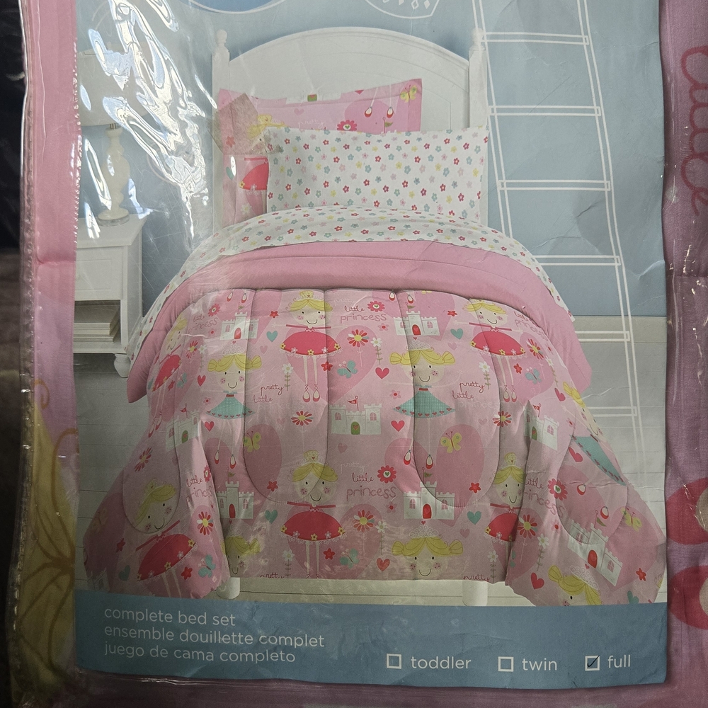 Dream Factory Pretty Princess Full Blanket & Bedding Set - Pink